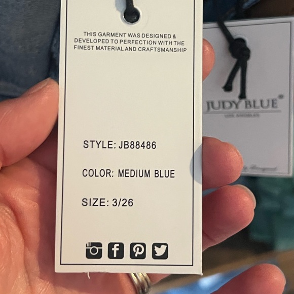 Tummy Control Release Hem Flare Judy Blue Jeans - Picture 4 of 4